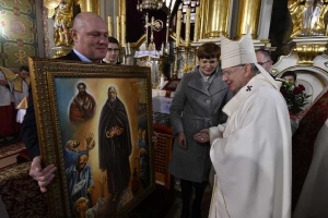 arcybiskup jędraszewski na zakończeniu roku świętego brata alberta w igołomi